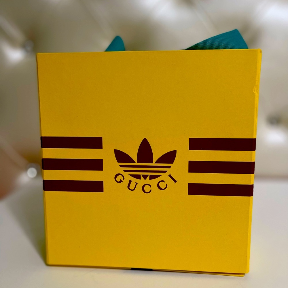 Adidas X Gucci 100% Authentic Empty  Gift Box w/ Handle 14" x 11" x 5"